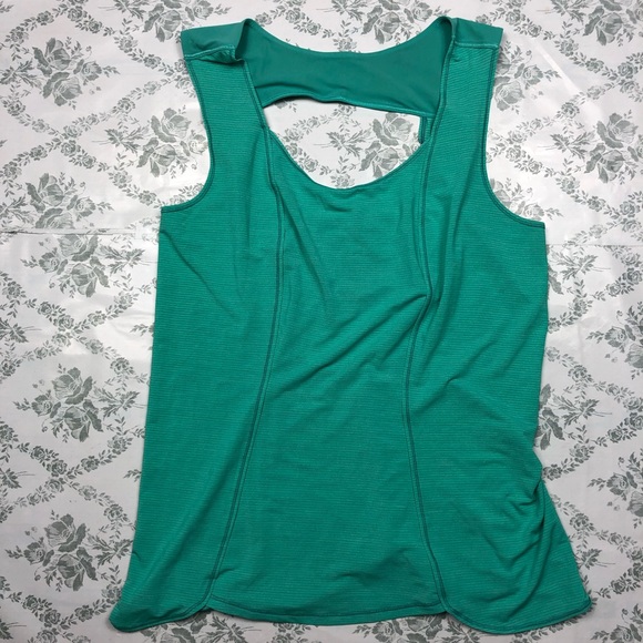 lululemon athletica Tops - Lululemon tank sz 10